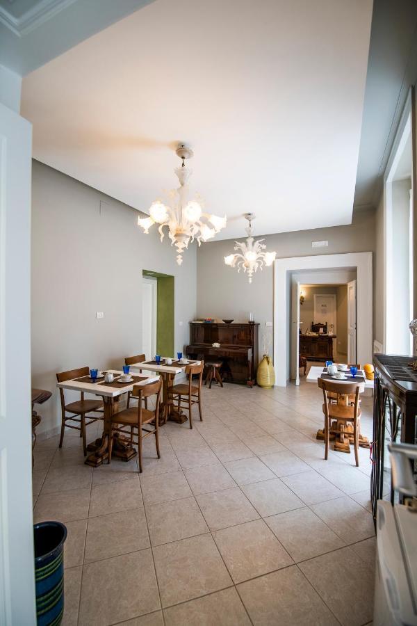 Mercatello Bed And Breakfast Napels Buitenkant foto