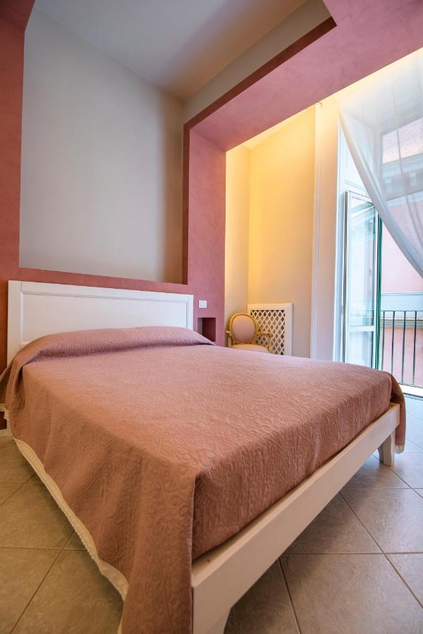 Mercatello Bed And Breakfast Napels Buitenkant foto